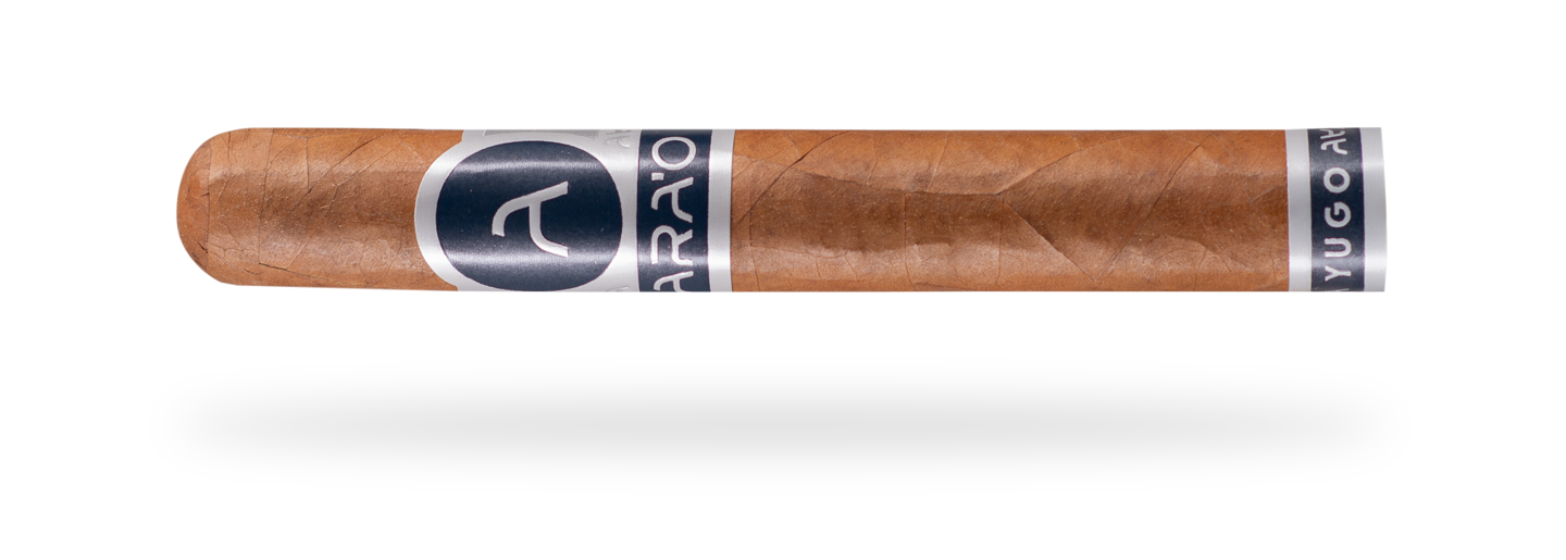 Arao Cigars: Yugo Toro
